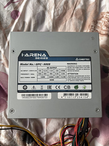 Chieftec 600W блок питания (1 фото из 3)