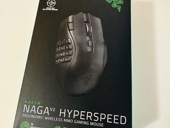 Razer Naga V2 HyperSpeed