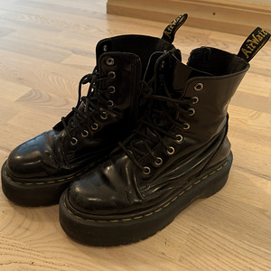 Dr martens (3 foto / 3)