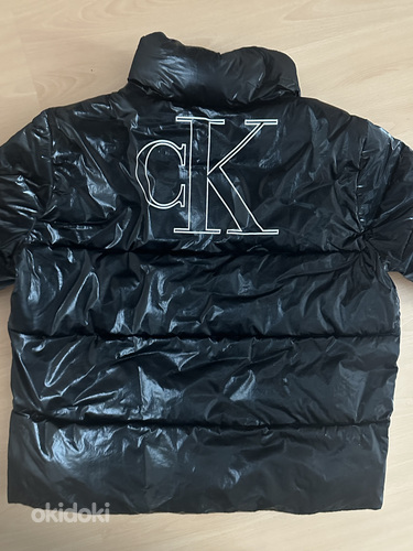Женская куртка Calvin Klein XL (фото #3)