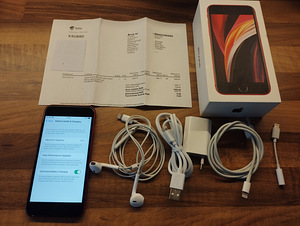 iPhone SE2020 256GB (2 foto / 7)