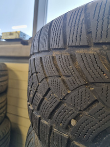 BMW x5 r18 veljed +MS (3 foto / 3)