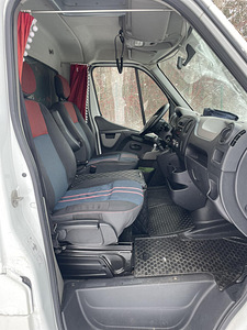 Renault Master kaubik,furgoon B-kat (6 foto / 10)