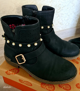 Skechers poolsaapad, suurus 33 (1 foto / 3)