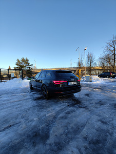 Audi A4 B9 Black Edition 2.0 d (4 foto / 14)