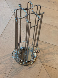Metallist Nespresso kapslite hoidja (2 foto / 3)