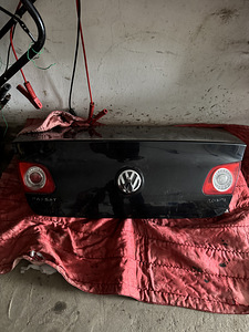Vw Passat b6 tagaluuk (1 foto / 1)