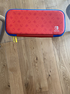 Nintendo switch Super Mario Edition 64gb (7 foto / 7)