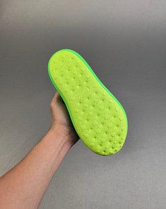 Nike ReactX Rejuven8 (4 фото из 7)