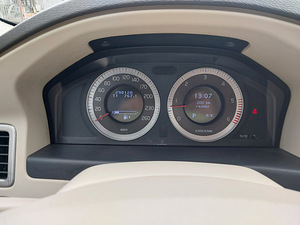 Volvo xc70 (9 фото из 9)