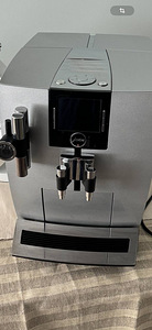 Jura Impressa J9.3 One Touch TFT (7 foto / 8)