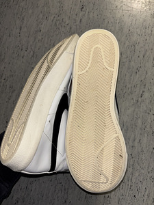 Nike Shoes (9 foto / 10)