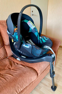 Автокресло Cybex (3 фото из 4)