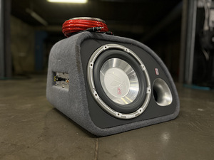 FLI 1000W aktiivsubwoofer kaablitega (1 foto / 2)