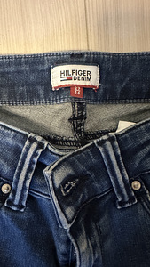 Tommy Hilfiger teksad (3 foto / 4)