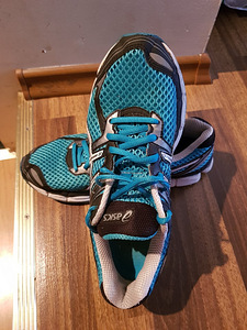 Asics tossud s39,5 (3 foto / 3)