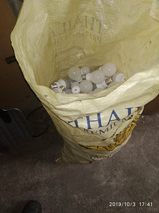 Defektsed Led lambid OSRAM, AIRAM, E27 alus (2 foto / 3)