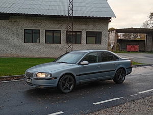 M/V Volvo s80 2.5tdi (2 foto / 12)