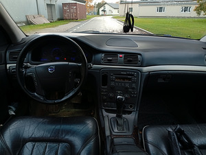 M/V Volvo s80 2.5tdi (8 foto / 12)