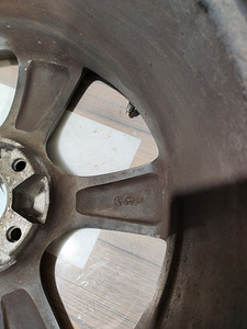 Диски; R18 x8; 74,1; 5x120 (7 фото из 7)