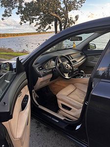 BMW 530D GT 180kw 2012a (6 foto / 11)