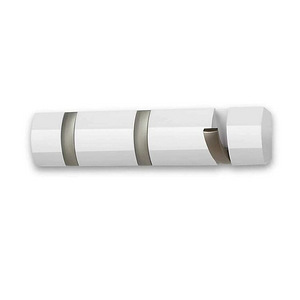 Новая вешалка Umbra с выдвижными крючками (1 фото из 6)