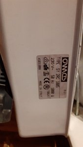 Müüa radiaator, peaaegu uus. (4 foto / 5)