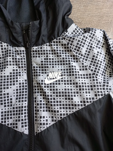 Ветровка Nike р.137-147 (2 foto / 7)