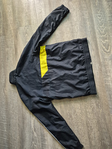 Ветровка adidas р.13-14л (3 фото из 4)