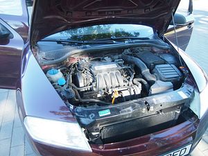 Skoda Octavia 1.6 75kW (9 foto / 10)