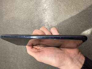 Samsung S20FE 5G (6 foto / 9)