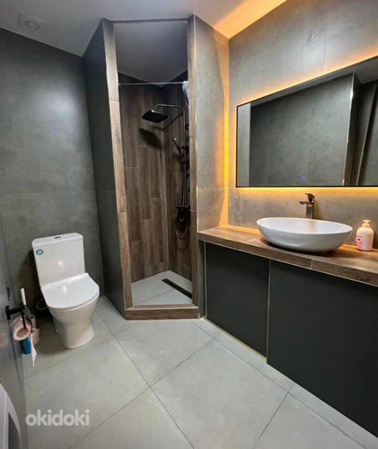 Տրվում է 3-սենյականոց բնակարան Կենտրոնում (7)