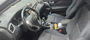 Nissan Qashqai (9 фото из 13)