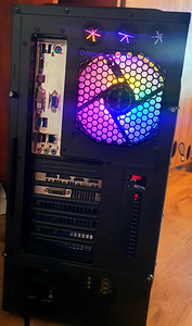 PC Gamer CoolerMaster (7 фото из 10)