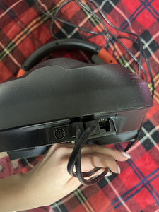 Rool ja pedaalid PS4 jaoks (6 foto / 6)
