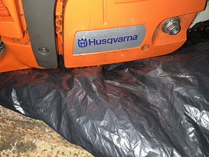 Benziinisaag Husgvarna (5 foto / 5)