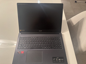 Ноутбук Acer Aspire 3 (3 фото из 4)
