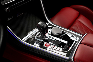 BMW M8 competition (7 фото из 11)