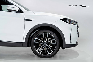 2025 JETOUR X70 PLUS (4 լուսանկար / 4)