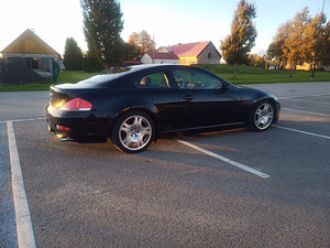 BMW 645CI (2 foto / 2)