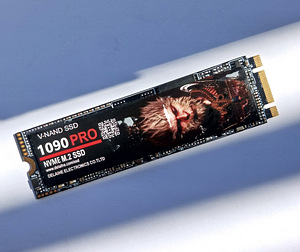 Նոթբուքի, պլանշետի V-NAND ֆիրմաի 1090 PRO SSD, NVME M.2 SSD (2 լուսանկար / 3)