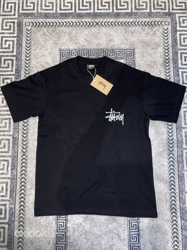 Футболка Stussy