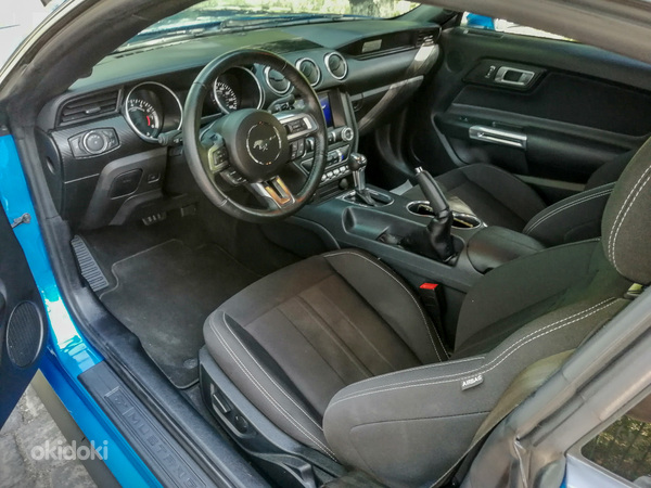 Ford Mustang 2021 (8)