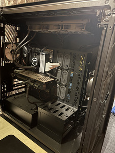 Gaming pc rtx 3080 ryzen 5 5600x (2 foto / 3)