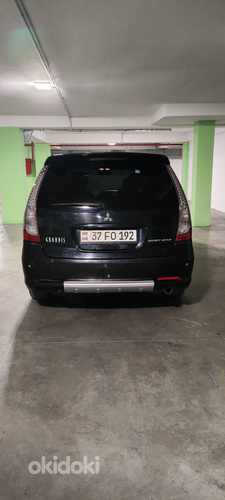 Mitsubishi Grandis (8 из 15)