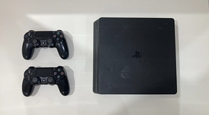 Playstation 4 Slim