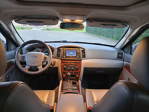 Jeep Grand Cherokee CRD 3.0 160KW (11 foto / 13)