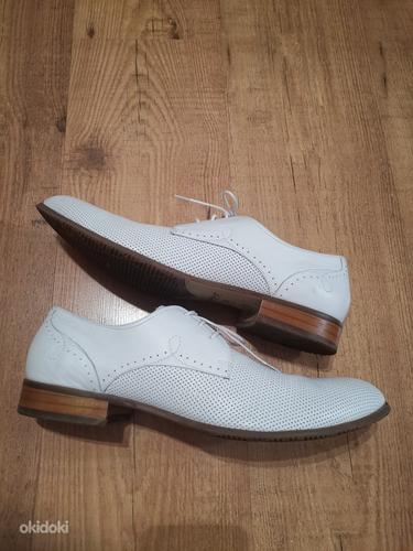 Кожаные белые туфли (мужские) (фото #2)