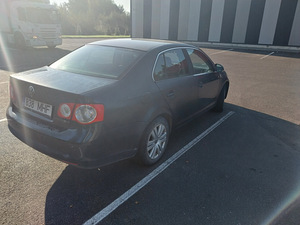 Volkswagen jetta 1.9tdi (3 foto / 4)