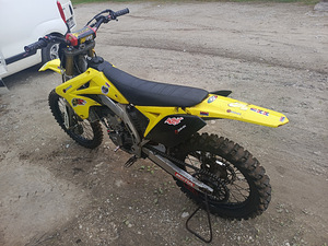 Suzuki rm-z 250 2009a (3 foto / 7)